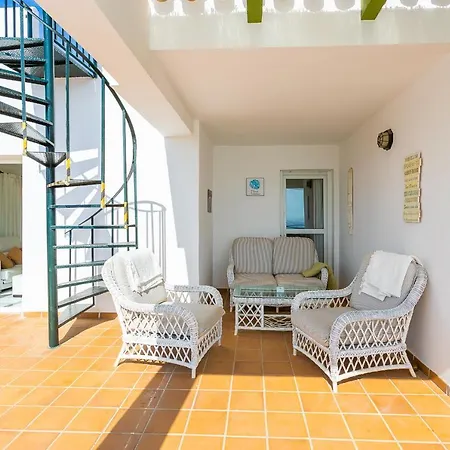 Mi Capricho Beachfront Penthouse, P12 5a Sitio de Calahonda