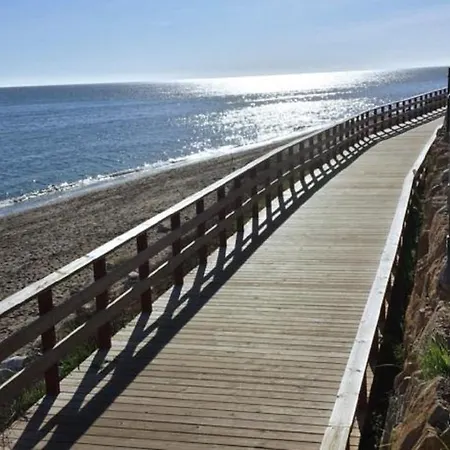 Mi Capricho Beachfront Penthouse, P12 5a דירה *
